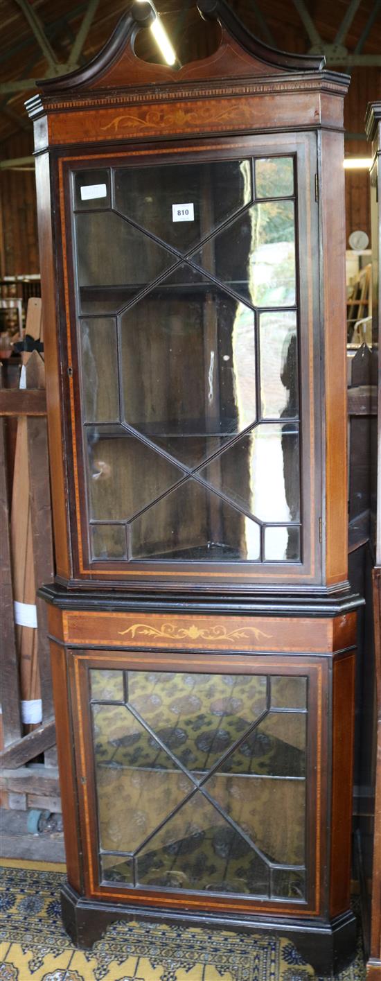 Sheraton revival mahogany marquetry standing corner cabinet(-)